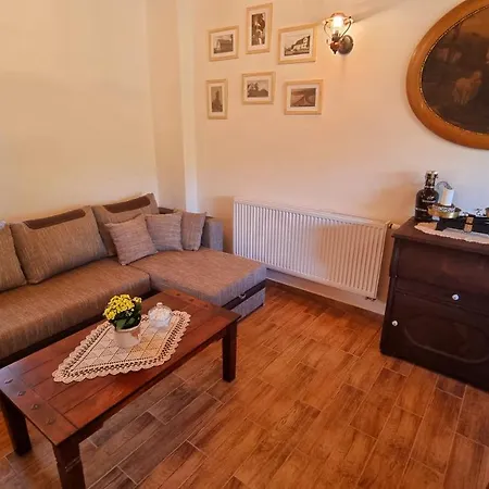 Holiday home Chaloupka Rozkos